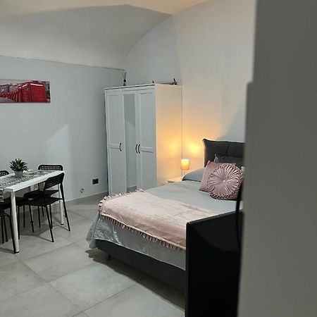 Chiaia Home 23 Napels Buitenkant foto